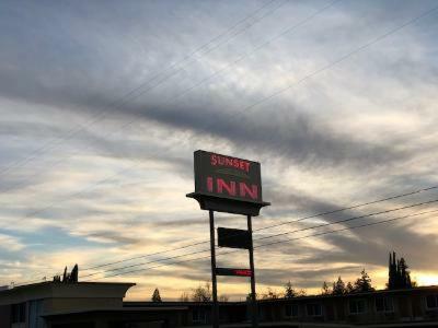Sunset Inn Grants Pass Luaran gambar